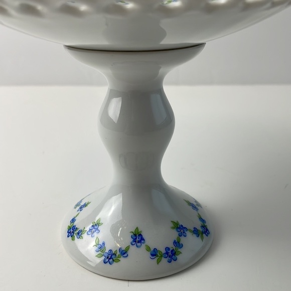 Wallendorf Vintage Porcelain Reticulated Pedestal Dish Compote - Picture 6 of 12